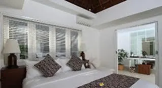 Collection O 20 Astana Kunti Seminyak Apartman Indonézia